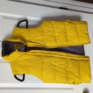 Yellow Gap puffer vest jacket